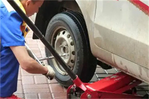 苍山附近拖车24小时服务热线电话